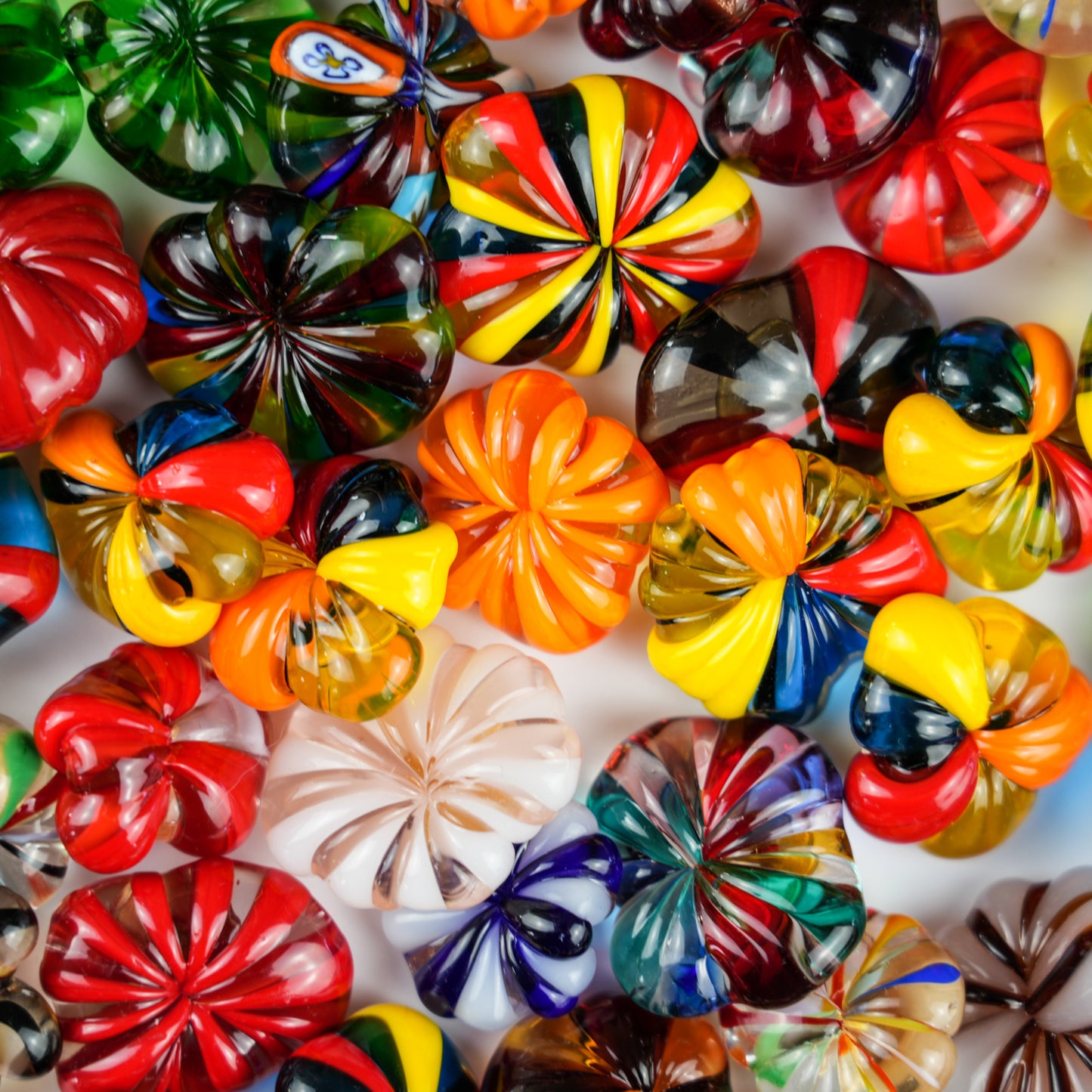 Meringue Glass Button