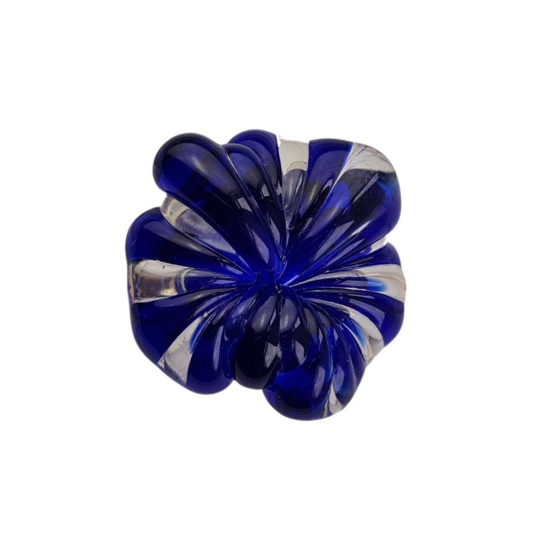 Blue Murano glass ring - meringue glass